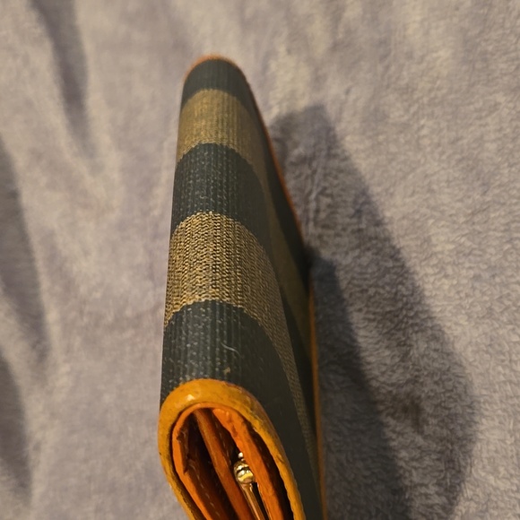 Fendi Kisslock Rehab Wallet Brown and Black Striped - Picture 13 of 16